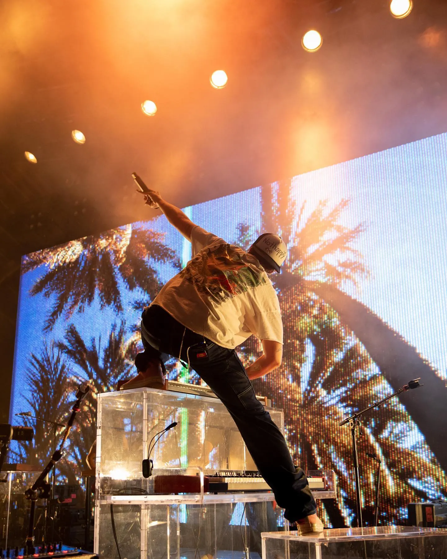 LANY — Summer Forever Tour (3)